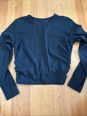 Lululemon Shirt (Tags Removed)